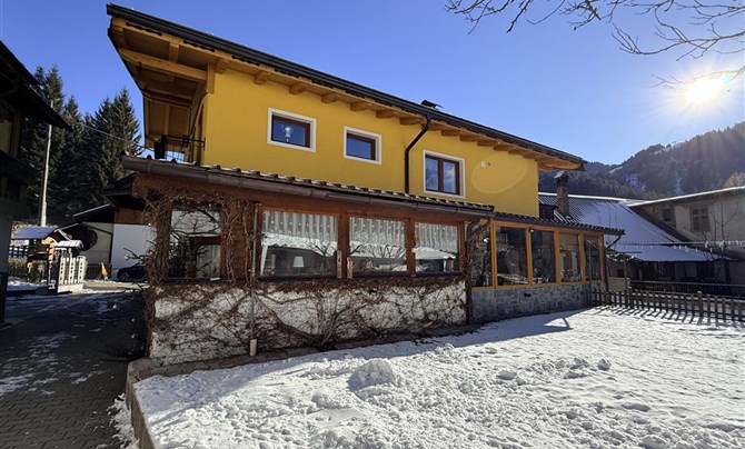 Molino venkovní z boku